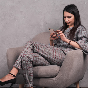 Comfort Chic: Stylish & Sustainable Dresses for a Relaxed Lifestyle