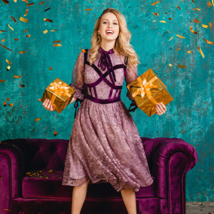 Holiday Style Guide: Dresses That Will Shine at Every Celebration